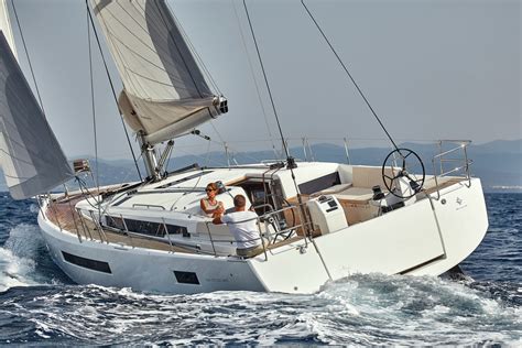 Boat Review: Jeanneau Sun Odyssey 490 - Sail Magazine