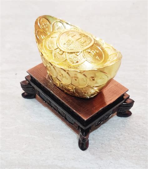 Buy Money Vastu Fengshui Gifts Idols Product Stone Collection Golden