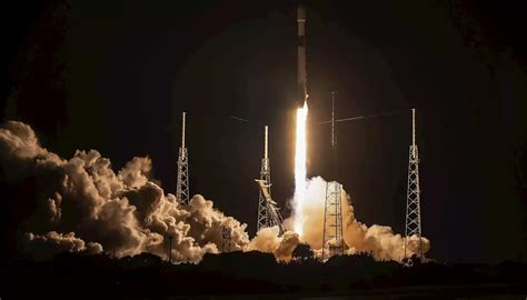 Spacex Lanza Al Espacio El Nuevo Sat Lite De Telecomunicaciones De