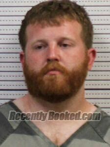 Recent Booking Mugshot For Jonathan Lindsey In Greene County Arkansas