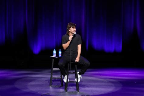 Theo Von Adds Green Bay To Scheduled Stops On Comedy Tour Performing