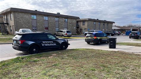 1 Injured 1 In Custody After Shooting In Moore