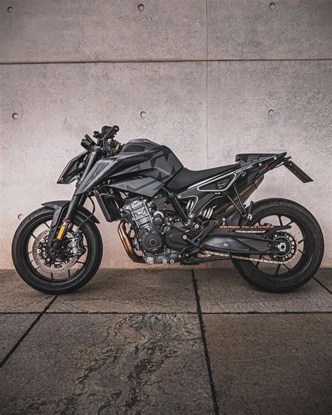 210 Naked Bike Ideas Naked Bike Bike Super Bikes