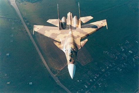 MILAVIA Aircraft - Sukhoi Su-37 Terminator - Picture Gallery