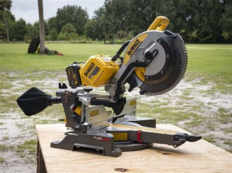 Dewalt Dhs790at2 12 Double Bevel Sliding Compound Flexvolt 43 Off