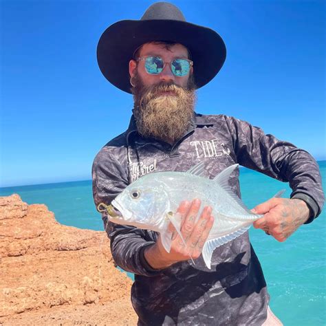 Fishing for Giant trevally near you