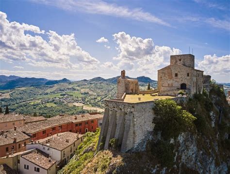 Rocca Malatestiana Verucchio Infos Preise Und Mehr Adac Maps