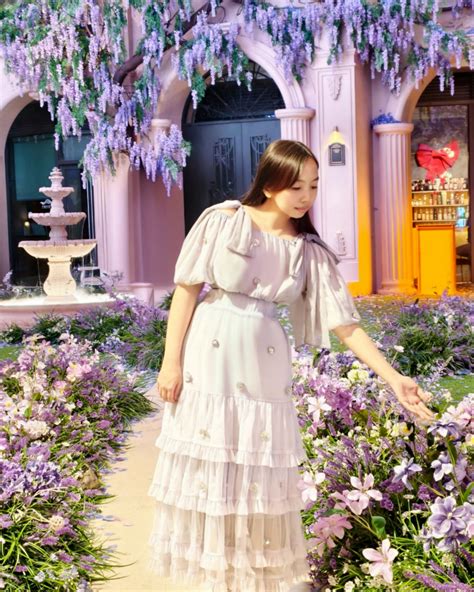Wisteria Flower Dress – Fantasy Vintage
