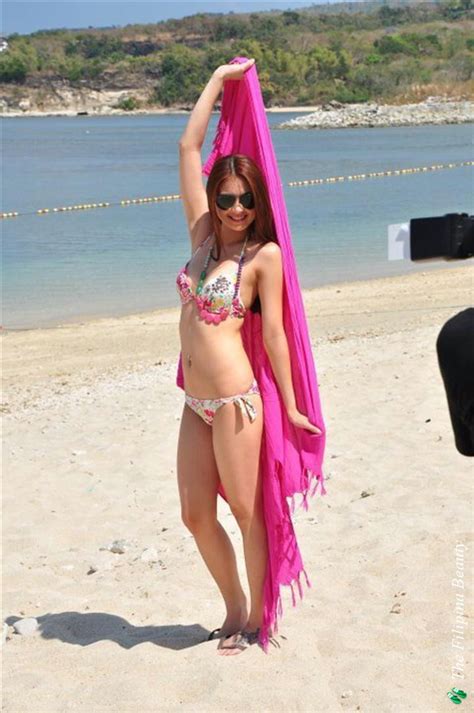 Top Hot Bikini Photos Of Sam Pinto All Pinays Scandal Photos Fhm