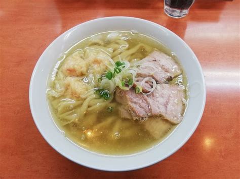 『海老ワンタン麺大盛950円』日陰のレビュー ラーメンデータベース