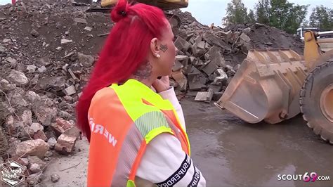 Anni Angel Laesst Sich Von Fremden Typen Ohne Gummi Mitten Auf Der Baustelle Ficken German