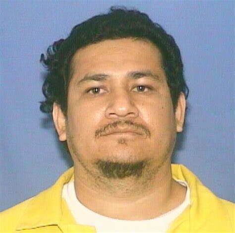 Adrian Cruz Sex Offender In Unknown IL ILX09B1080