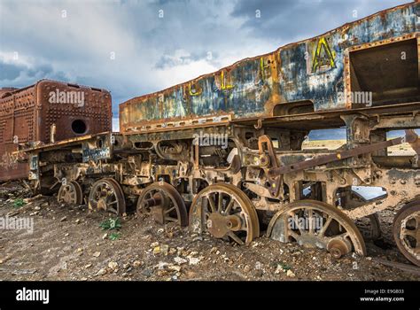 Train cemetery, Uyuni, Bolivia Stock Photo - Alamy