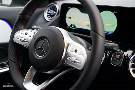 Mercedes Benz Eqa R Ussite Lectrique Essai Les Voitures