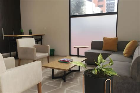 Bogotá Executive Jacuzzi Condo - Colombia Erotic Vacations