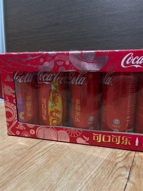 Coca Cola Cny Collectible Tpack Hobbies And Toys Memorabilia