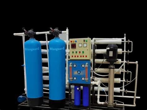 Semi Automatic FRP 6000 LPH RO Plant Ozonator Activated Carbon Filter