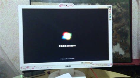 Pentium Dual-Core E2140 boot test - YouTube
