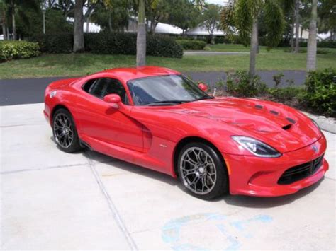 Buy Used 2013 Srt Viper Base Coupe 2 Door 84l In Venice Florida