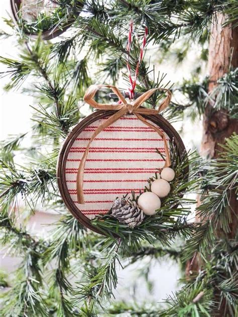 Fabulous Fresh DIY Farmhouse Christmas Ornaments The Cottage Market