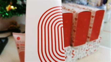 Отличный крем для рук и лица Армакон. Мне достаётся бесплатно... - YouTube