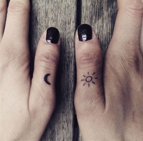 50 Delicate And Tiny Finger Tattoos To Inspire Your First Or Next Body Art Finger Tattoo For