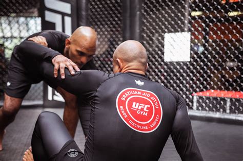 Brazilian Jiu Jitsu Classes MMA Training UFC GYM