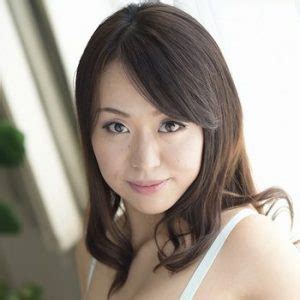 Kaede Niiyama Height Weight Size Body Measurements Biography