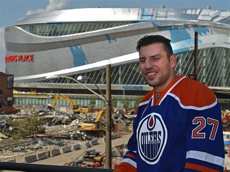 Milan Lucic Signs 7 Year 42M Contract With Edmonton Oilers Edmonton