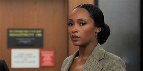 lincoln lawyer season  maggie mcphersons key role  mickeys trial