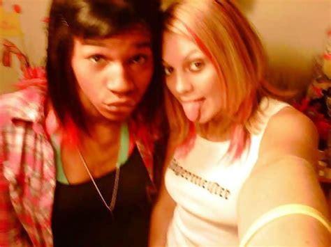 Horny Friends Porn Pictures Xxx Photos Sex Images Pictoa