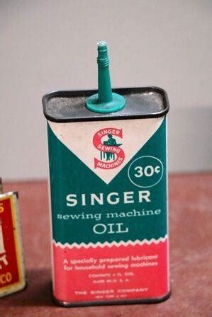 Vintage Singer Sewing Machine Oil 4oz Oiler. | XXXX Antique Complex