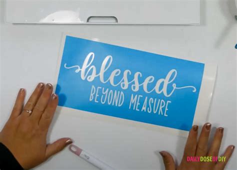 make-stencil-cricut-8-1 - Daily Dose of DIY