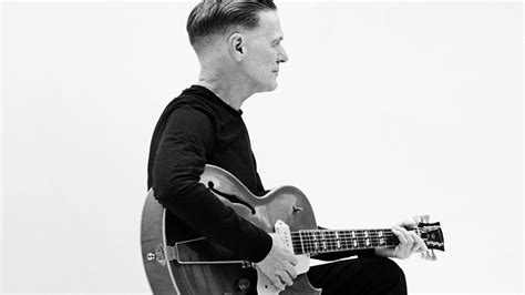 Bryan Adams Celebrates Cuts Like A Knife 40th Anniversary With Live