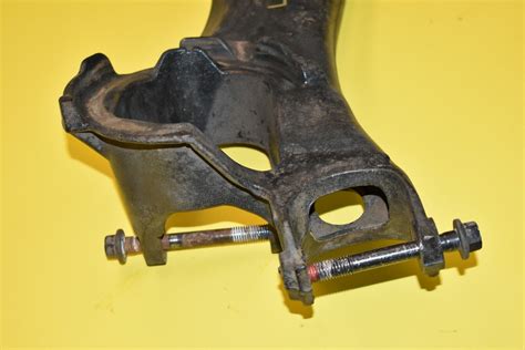 Volvo Xc Lower Control Arm Left Rear Suspension Oem