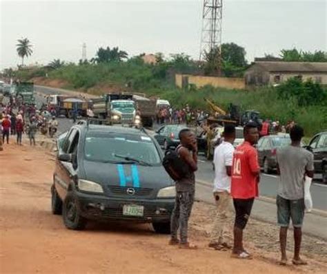 Five Perished In Epe Ijebu Ode Road Accident The Gazelle News