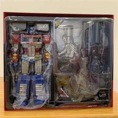 Hot Toys Transformers Optimus Prime Megatron Version Hobbies Toys Toys Games On Carousell