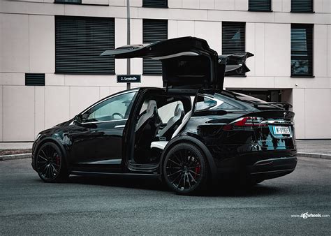 Tesla Model X Black Satin Gold Dust Vinyl Wrap With Carbon Fiber