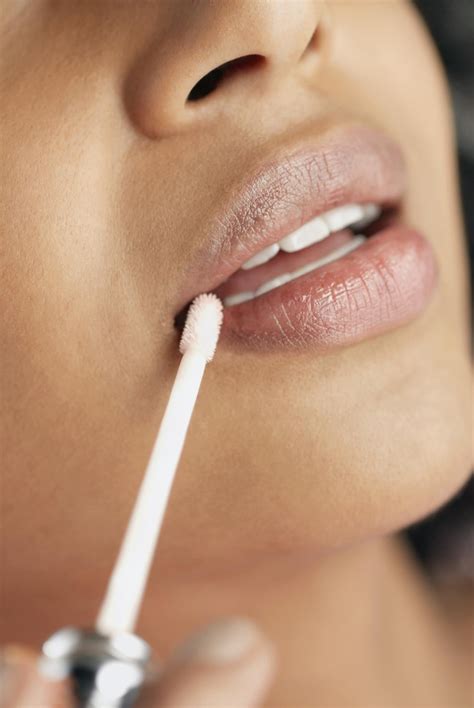 How To Wear A Nude Lip Site Name Essence