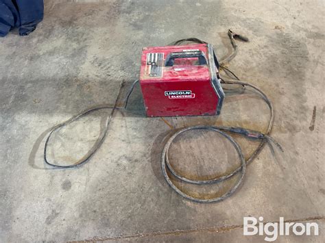 Lincoln Weld Pak 100 Gasless Welder Bigiron Auctions