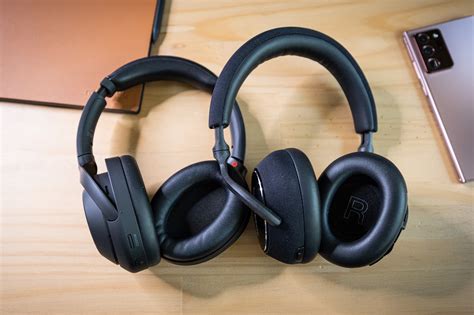Bowers & Wilkins PX7 Carbon Edition headphone review | TechHive