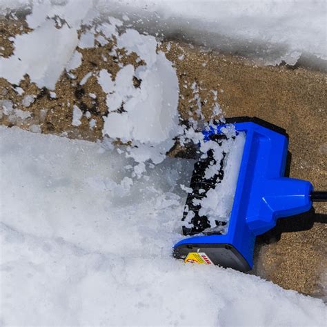 Kobalt 40 Volt 12 In Single Stage Push Battery Powered Snow Shovel 4 Ah