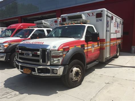 Fdny Ems Haz Tac Ford F Ambulance Ny S Finest Photography Flickr