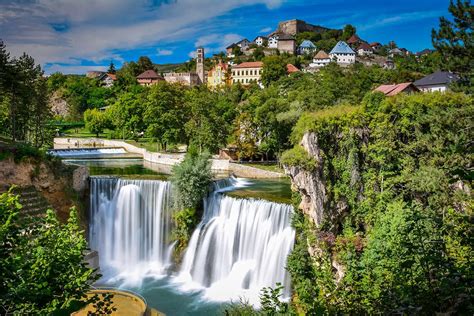 Pliva Waterfall Wondermondo