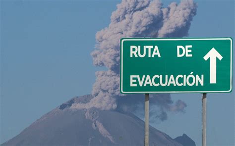 Erupción volcán Popocatépetl qué hacer en caso de evacuación