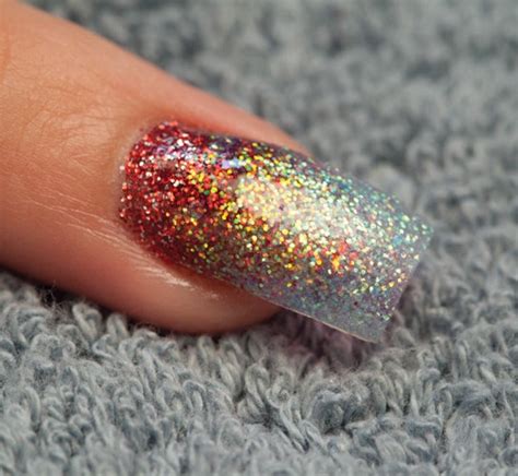 Sparkle Like A Star With These Silver Ombre Acrylic Nails Get The Look Now