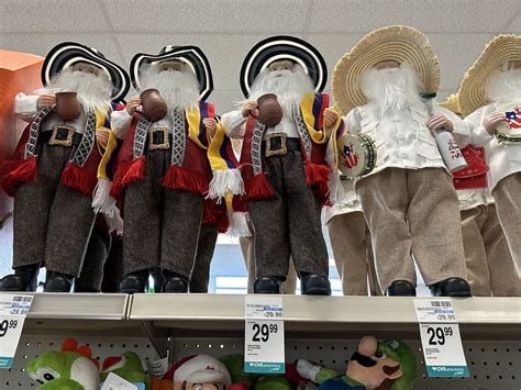 Colombian And Puerto Rican Santas At Cvs Pharmacy Y Más Flickr