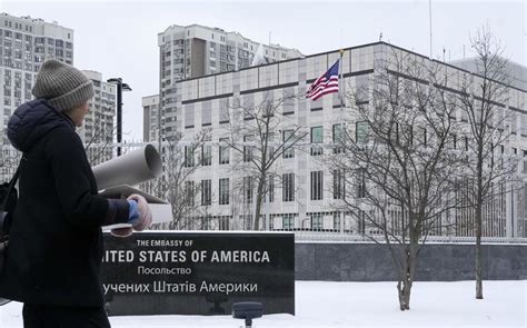 Republican Lawmakers Call For Reopening Us Embassy In Ukraines Capital