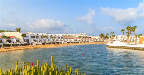 Costa Teguise Travel Guide | Costa Teguise Tourism - KAYAK