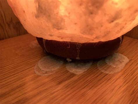 My salt lamp melted : r/mildlyinteresting